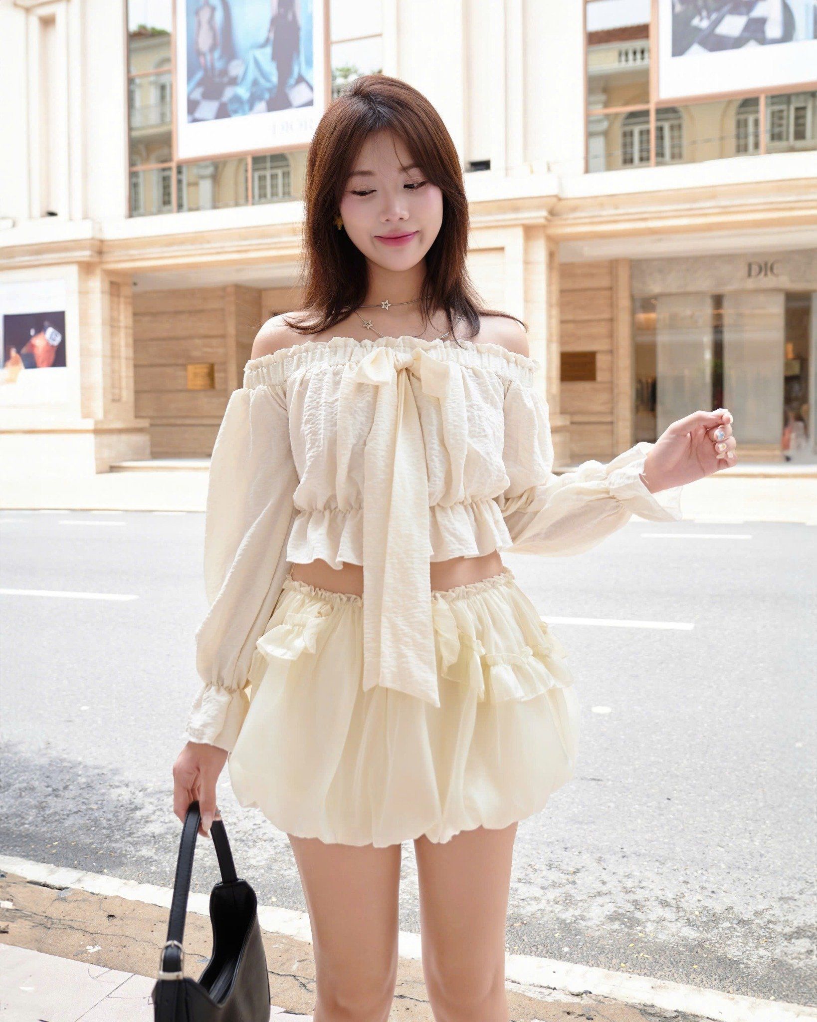 5ba4389d130e9950c01f_d999c7c04f8c491e8c1e903abd893c8f_master